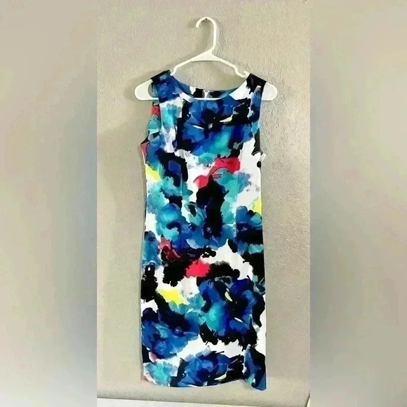Mario Serrani Dresses & Skirts - Mario Serrani Dress Women's Size 6 Multicolor Unlined Sheath Zip Close Unlined